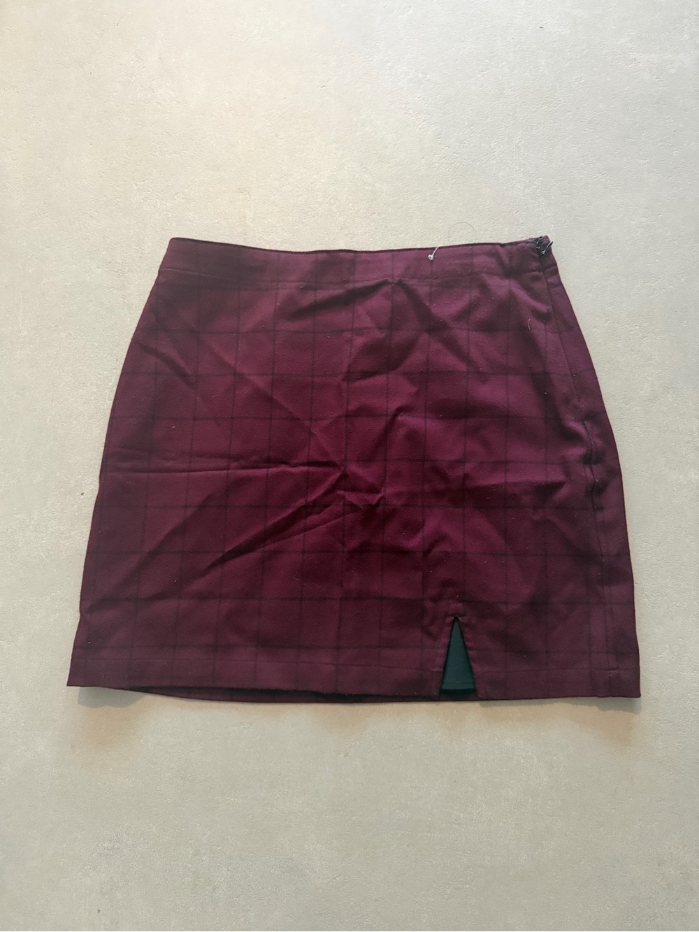 Abercrombie & Fitch Burgundy Plaid Mini Skirt with Front Notch